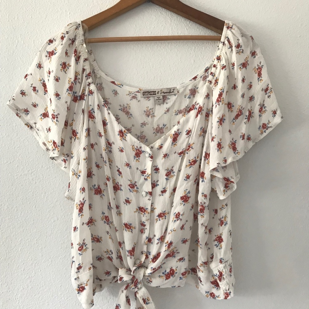 ✨GUC GYPSIES & MOONDUST FLUTTER CROP TIE TOP